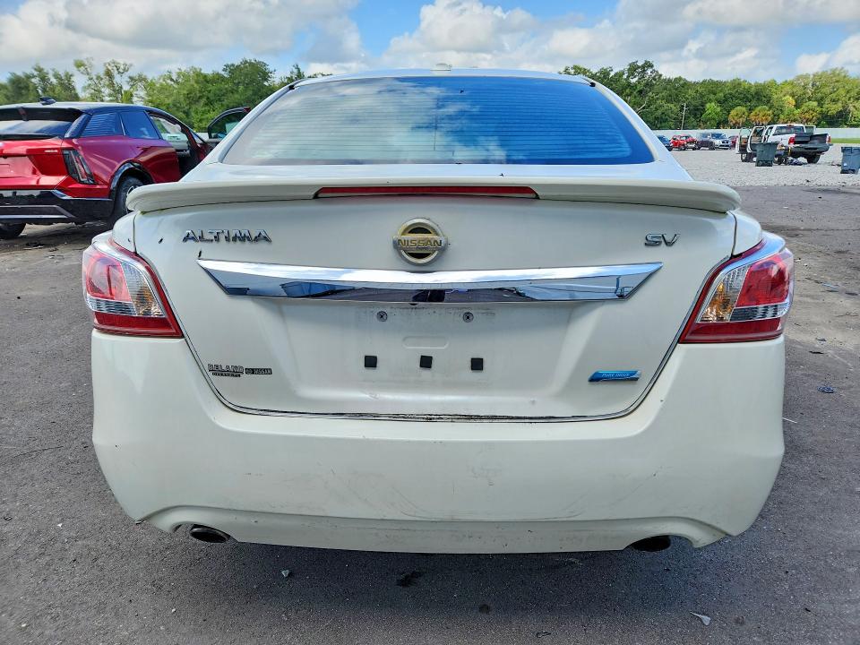 Photo 6 from auction – 2013 NISSAN ALTIMA with VIN 1N4AL3AP6DC261328