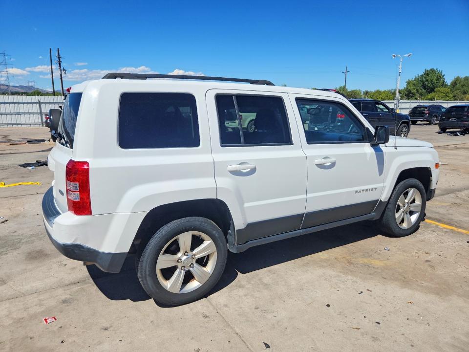 Photo 3 from auction – 2015 JEEP PATRIOT with VIN 1C4NJRFB3FD324559