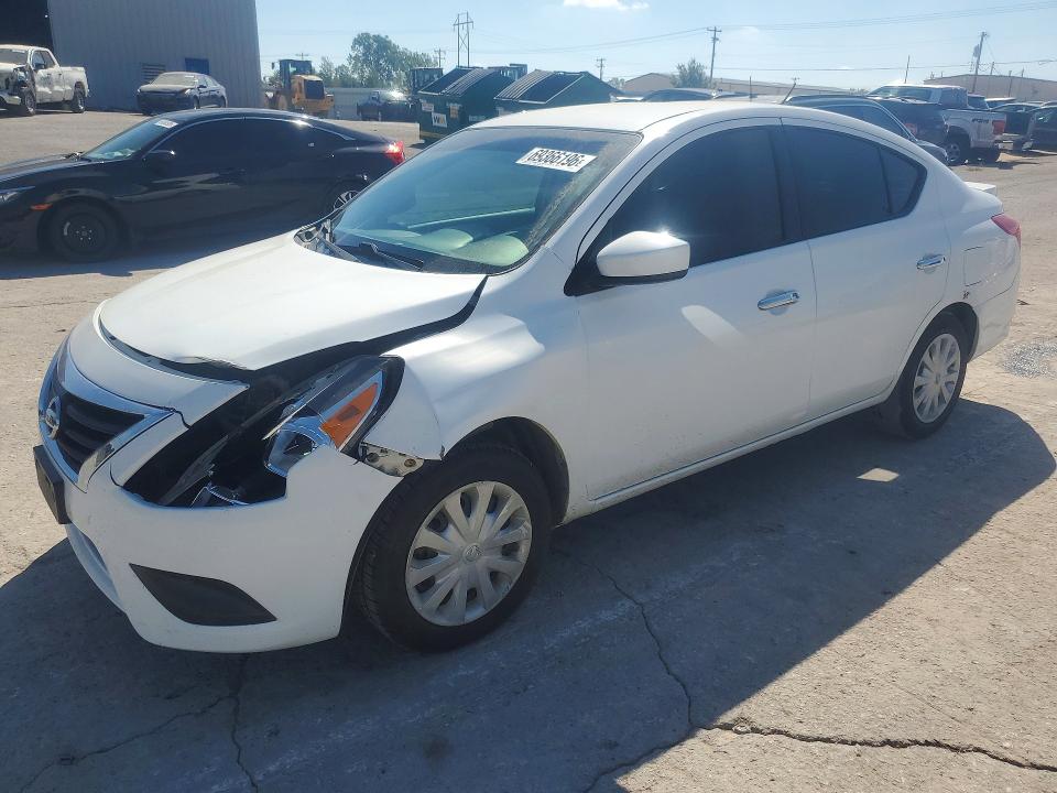 NISSAN VERSA 2017 с VIN 3N1CN7AP2HK455832 - Снимка от търг
