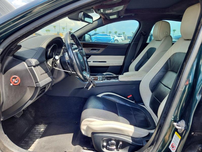 Foto 7 de la subasta – 2016 JAGUAR XF con VIN SAJBG4BV3GCY03643