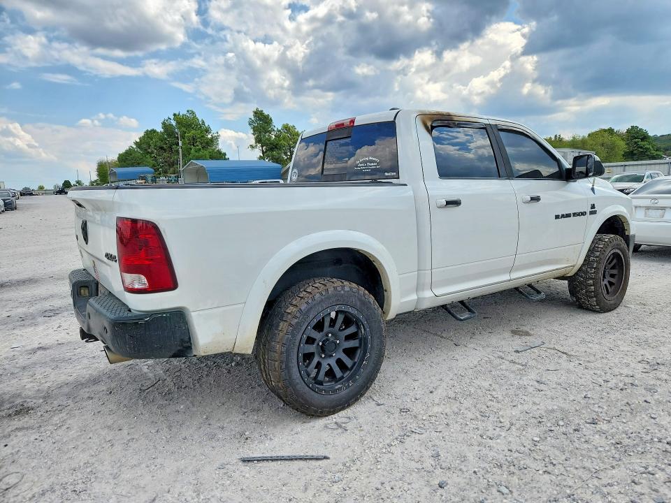 Снимка 3 от търг – 2011 DODGE RAM 1500 с VIN 1D7RV1CT6BS676017