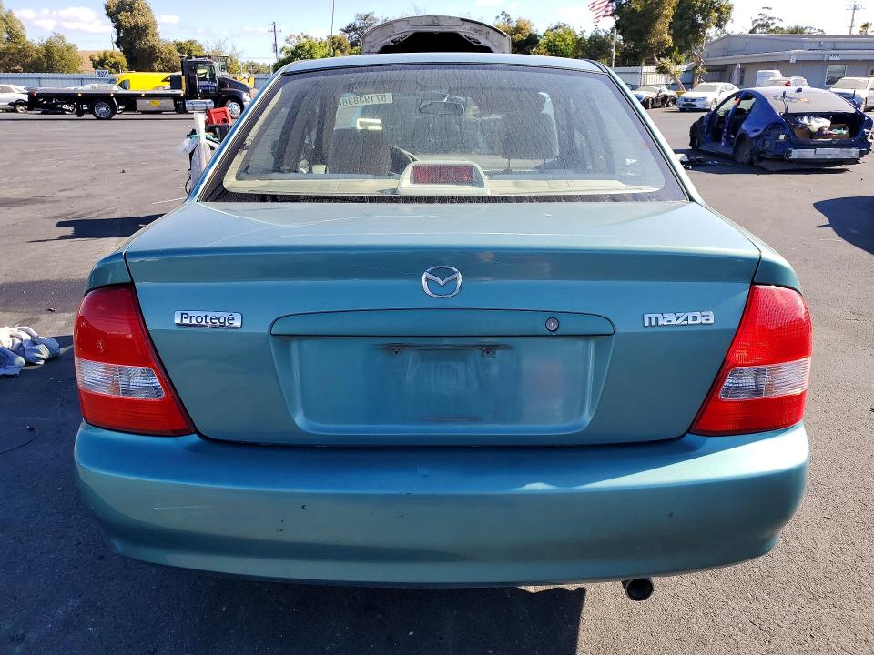 صورة رقم 6 من المزاد - 2001 MAZDA PROTEGE مع VIN JM1BJ222810440405