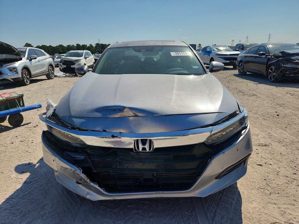 Photo 5 from auction – 2018 HONDA ACCORD with VIN 1HGCV2F91JA036549