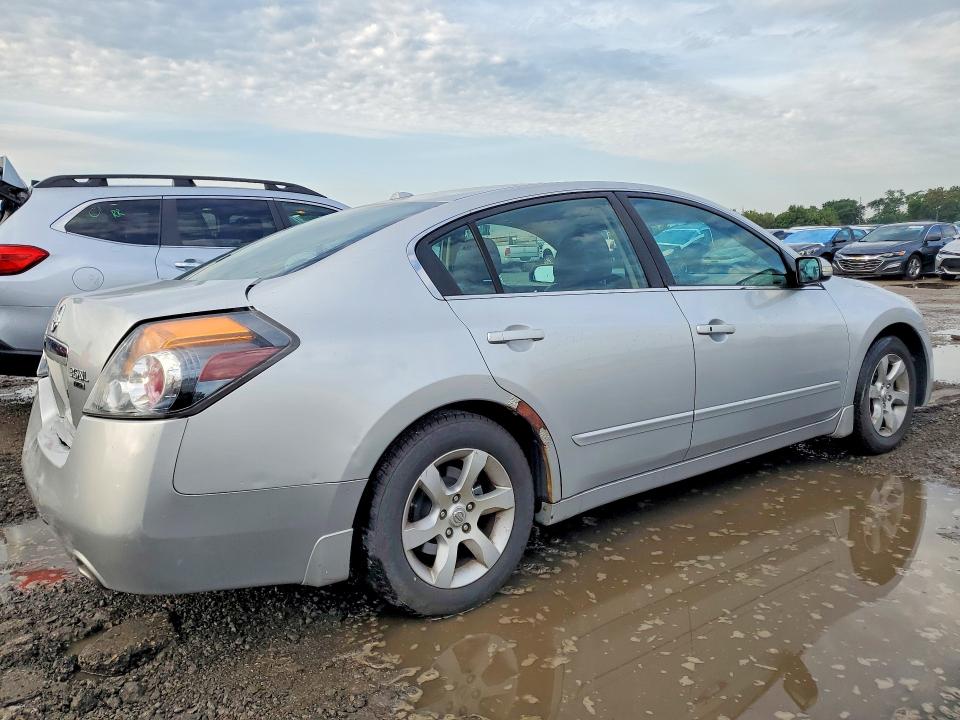 Photo 3 from auction – 2007 NISSAN ALTIMA with VIN 1N4BL21EX7C204972