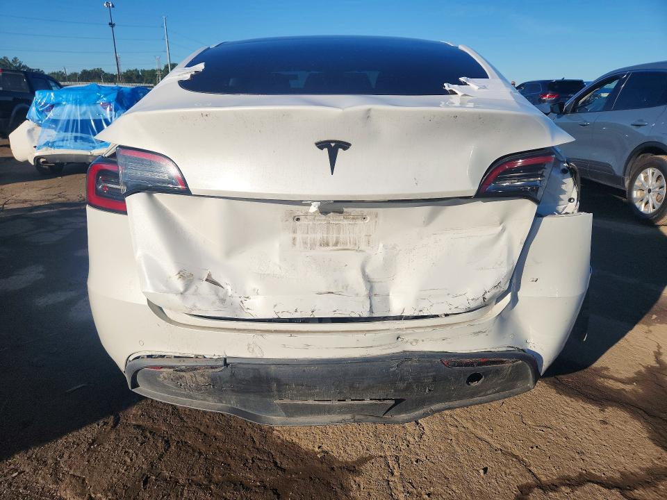 Photo 6 from auction – 2021 TESLA MODEL Y with VIN 5YJYGAEE7MF230151