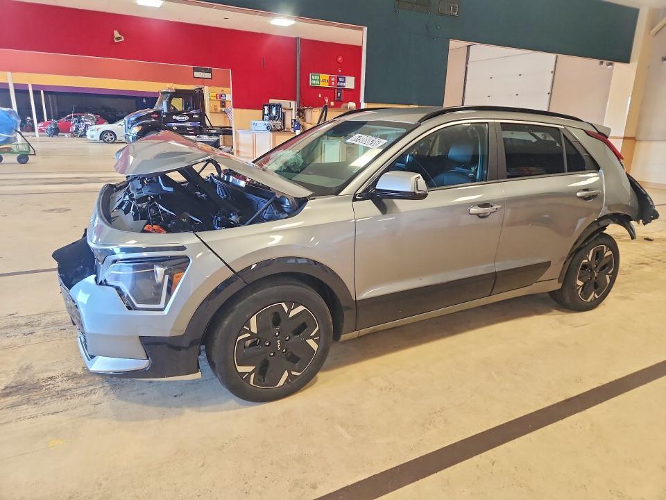 KIA NIRO 2024 with VIN KNDCR3L16R5106171 - Photo from auction