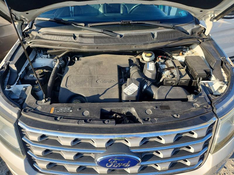 Photo 12 from auction – 2016 FORD EXPLORER with VIN 1FM5K8D85GGA83744