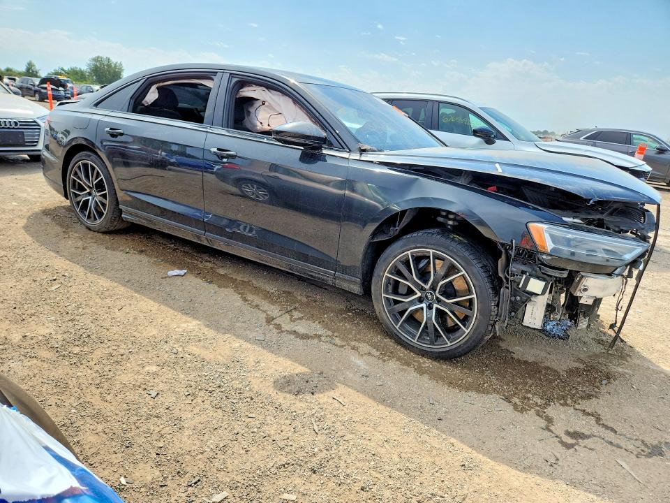 Фото 4 с аукциона – 2020 AUDI A8 с VIN WAU8EAF83LN011599