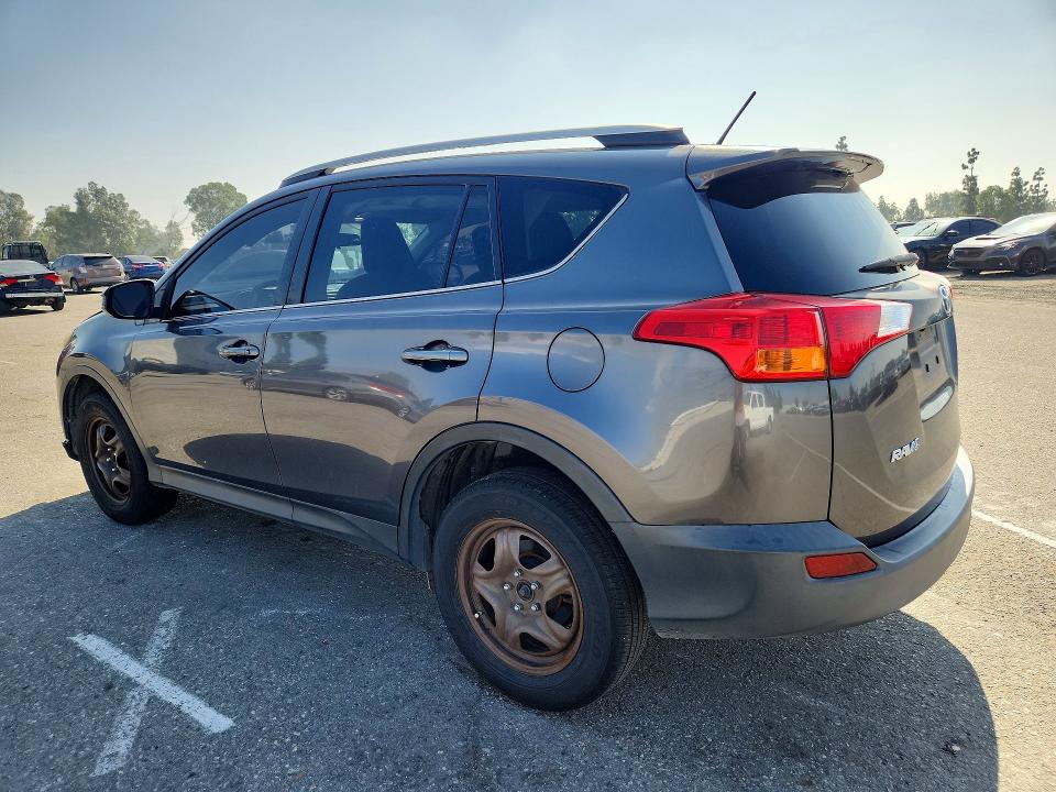 Снимка 2 от търг – 2014 TOYOTA RAV4 с VIN 2T3BFREV4EW179517