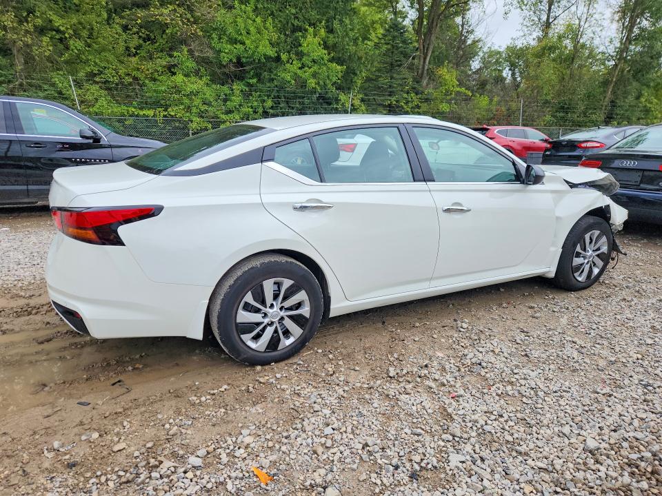 Снимка 3 от търг – 2024 NISSAN ALTIMA с VIN 1N4BL4BV4RN415358