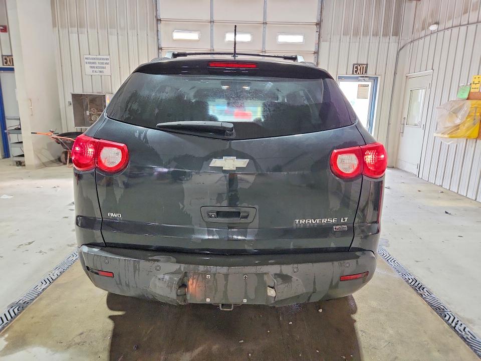 Photo 6 from auction – 2010 CHEVROLET TRAVERSE with VIN 1GNLVFED4AJ218913