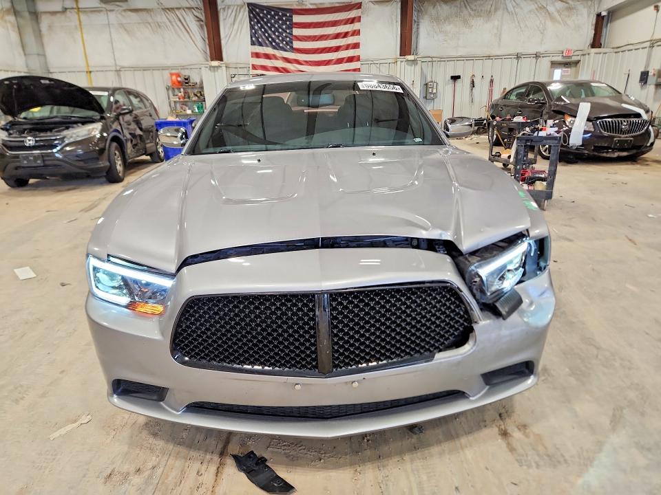 Foto 5 de la subasta – 2013 DODGE CHARGER con VIN 2C3CDXBG8DH669675