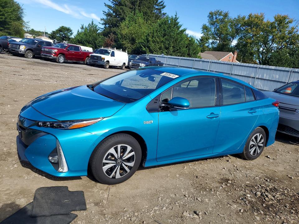TOYOTA PRIUS PRIME 2018 z numerem VIN JTDKARFP4J3078103 - Zdjęcie z aukcji