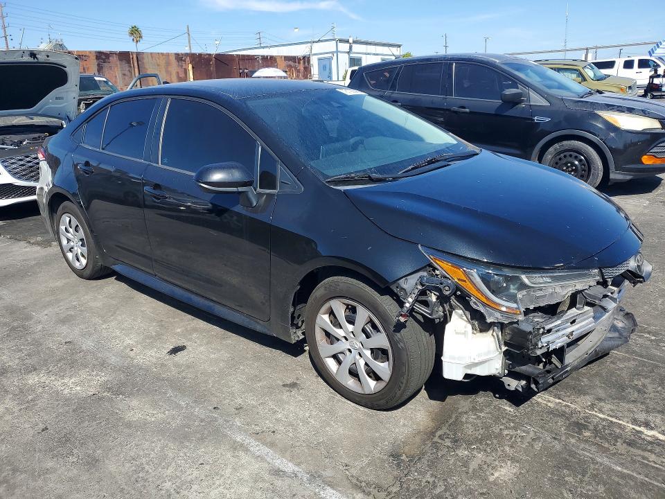Снимка 4 от търг – 2021 TOYOTA COROLLA с VIN 5YFEPMAE1MP223288