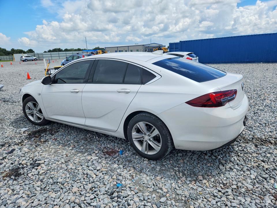 Photo 2 from auction – 2019 BUICK REGAL with VIN W04GL6SX3K1005400