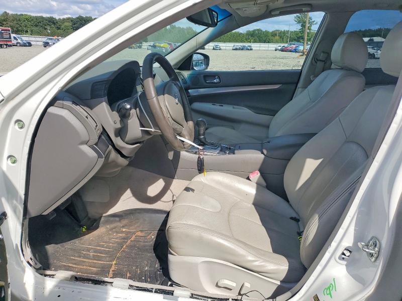 Снимка 7 от търг – 2015 INFINITI Q40 с VIN JN1CV6AP2FM500453