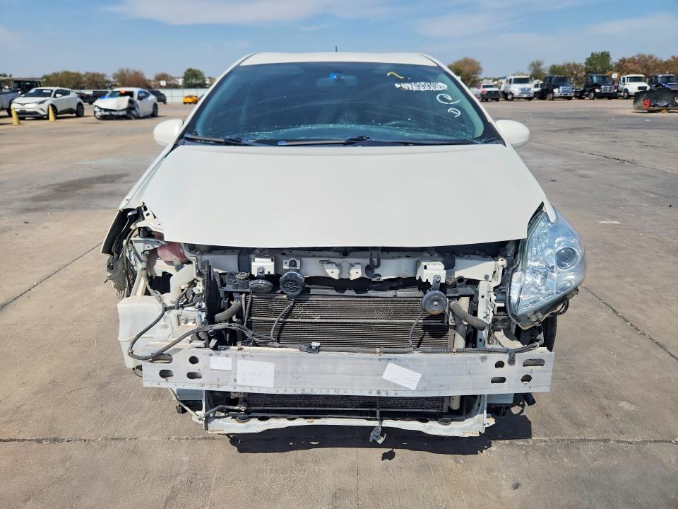 Photo 5 from auction – 2015 TOYOTA PRIUS with VIN JTDKN3DU7F0458300