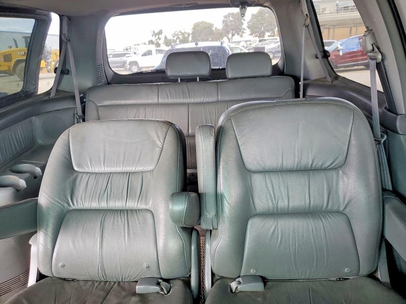 Photo 10 from auction – 2004 HONDA ODYSSEY with VIN 5FNRL18794B121204