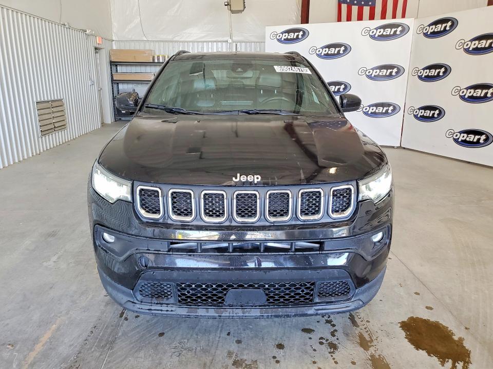 Снимка 5 от търг – 2024 JEEP COMPASS с VIN 3C4NJDBN1RT607852