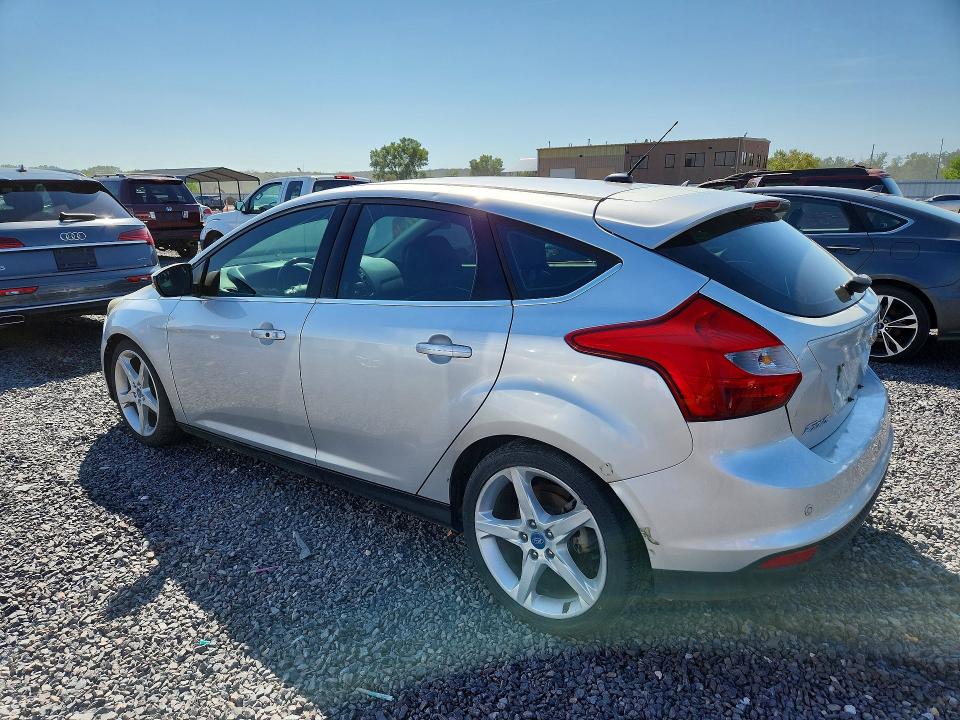 Снимка 2 от търг – 2013 FORD FOCUS с VIN 1FADP3N2XDL200208