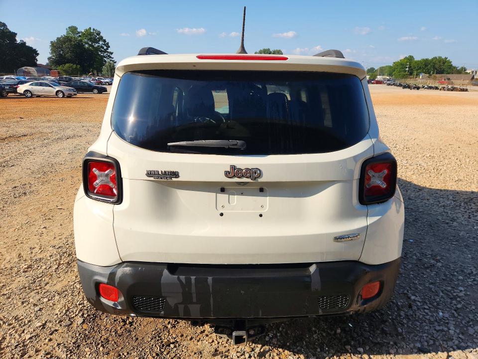 Photo 6 from auction – 2016 JEEP RENEGADE with VIN ZACCJABT0GPC46560