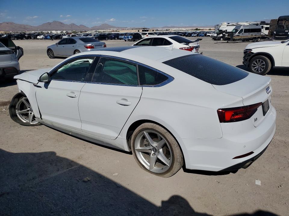 Снимка 2 от търг – 2018 AUDI A5 с VIN WAUFNCF56JA038101