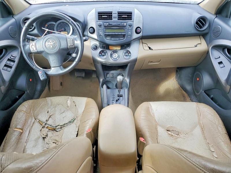 Снимка 8 от търг – 2011 TOYOTA RAV4 с VIN 2T3YF4DV7BW058247
