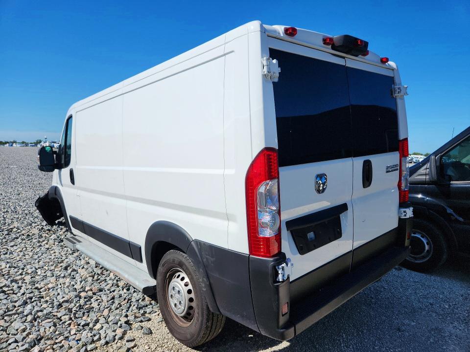 Photo 2 from auction – 2025 RAM PROMASTER 2500 with VIN 3C6LRVVG0SE516950