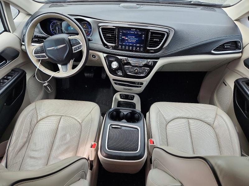 Фото 8 с аукциона – 2018 CHRYSLER PACIFICA с VIN 2C4RC1N70JR109642