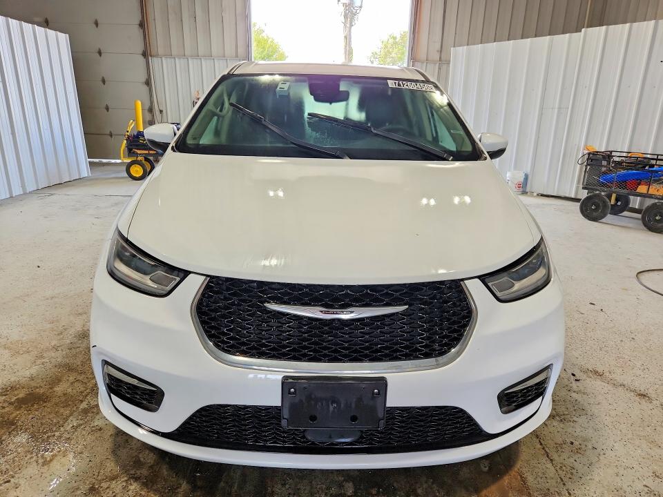 Фото 5 с аукциона – 2023 CHRYSLER PACIFICA с VIN 2C4RC1L72PR527230