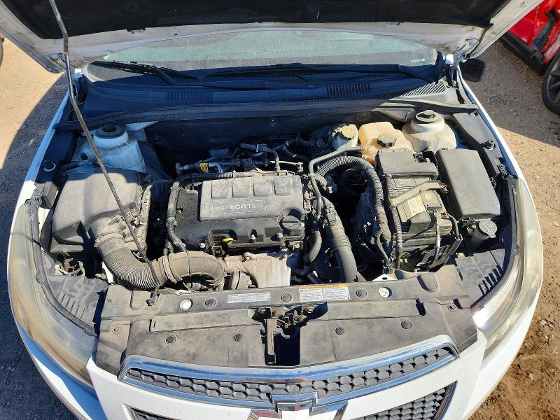Photo 11 from auction – 2014 CHEVROLET CRUZE with VIN 1G1PC5SB9E7136765