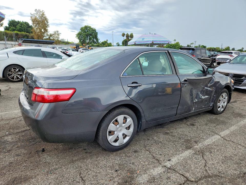Photo 3 from auction – 2007 TOYOTA CAMRY with VIN 4T1BE46K47U508321