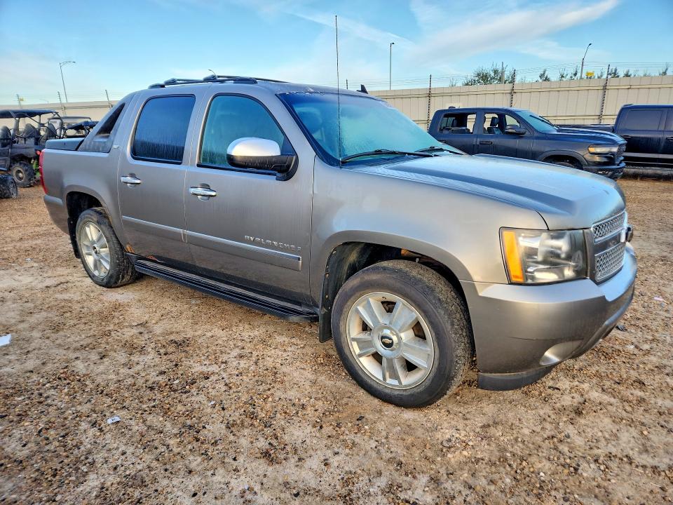 Photo 4 from auction – 2009 CHEVROLET AVALANCHE with VIN 3GNFK12039G260190