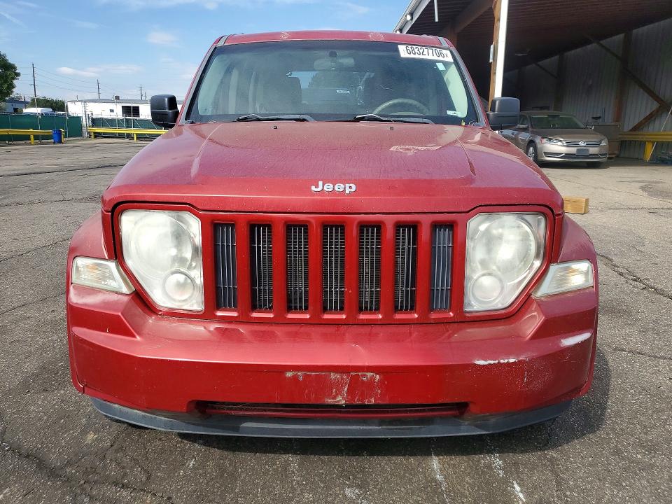 Photo 5 from auction – 2008 JEEP LIBERTY with VIN 1J8GN28K48W180425