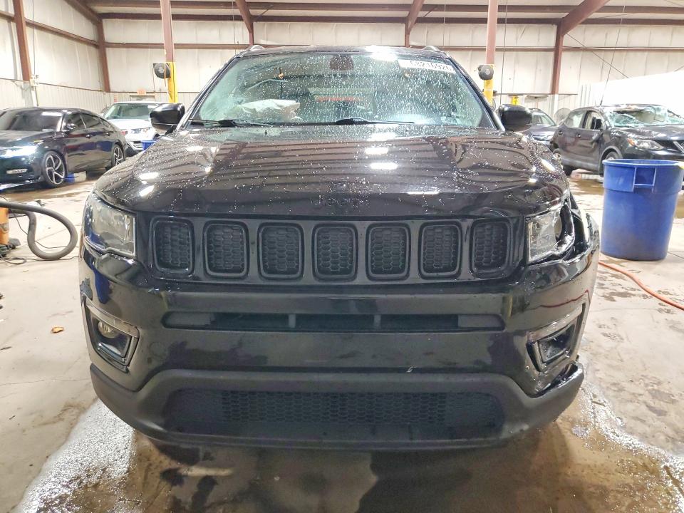 Photo 5 from auction – 2019 JEEP COMPASS with VIN 3C4NJDBB1KT648560