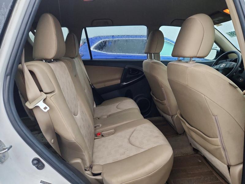 Снимка 10 от търг – 2012 TOYOTA RAV4 с VIN 2T3BF4DV1CW266440