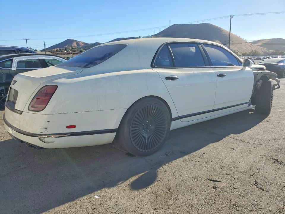 Photo 3 from auction – 2018 BENTLEY MULSANNE with VIN SCBBG7ZH2JC003796