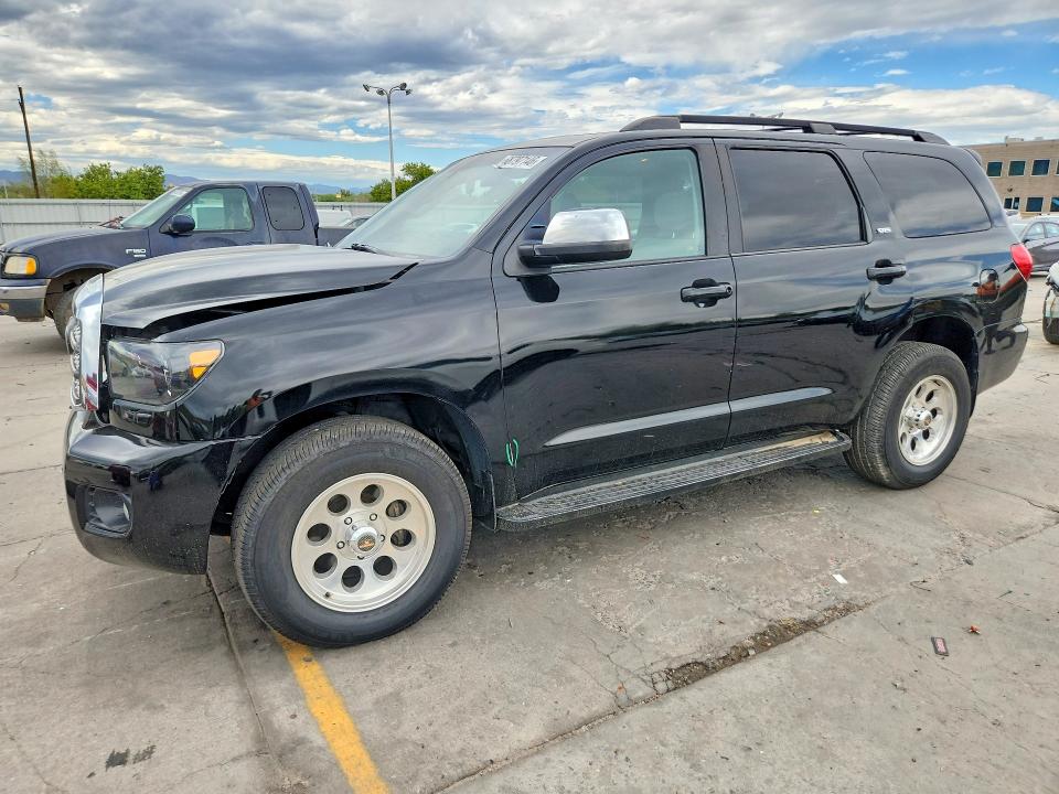 2016 TOYOTA SEQUOIA - Търг №68797146