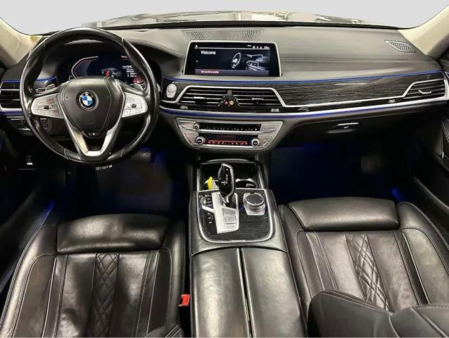 Photo 9 from auction – 2022 BMW 740 with VIN WBA7T2C00NCH24385