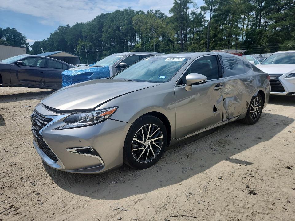 Фото 1 с аукциона – 2017 LEXUS ES с VIN 58ABK1GG7HU065836