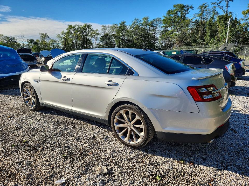 Photo 2 from auction – 2013 FORD TAURUS with VIN 1FAHP2F87DG228880