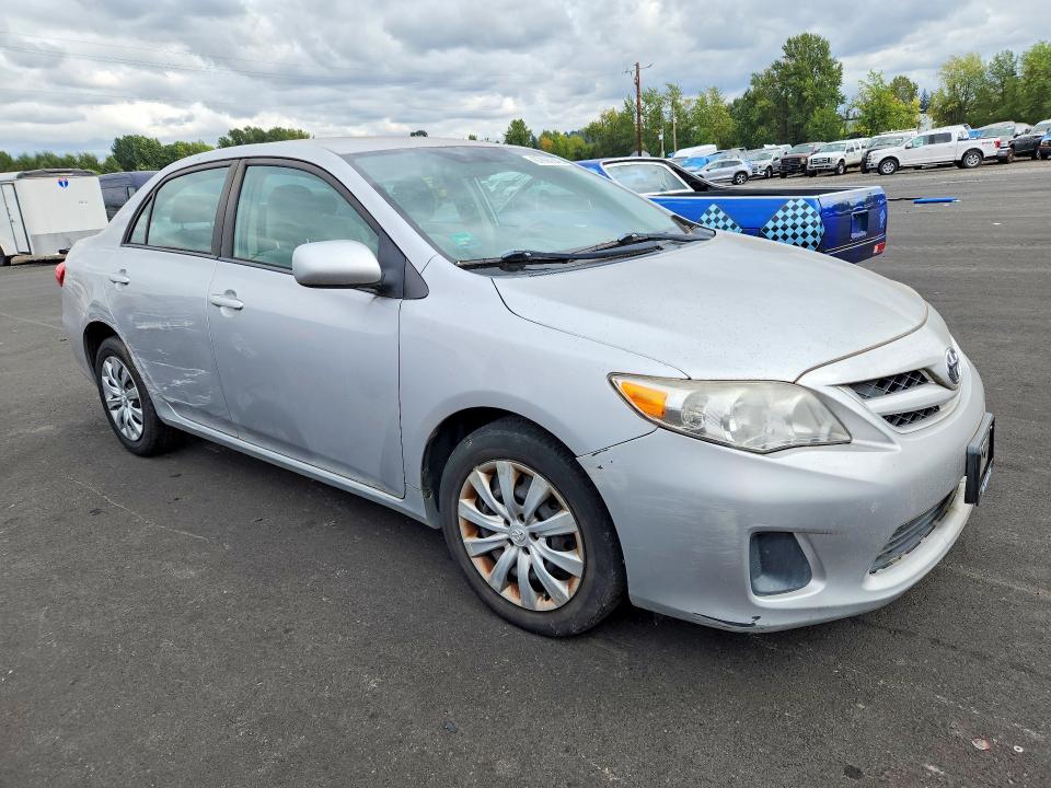 Photo 4 from auction – 2012 TOYOTA COROLLA with VIN 2T1BU4EEXCC831475