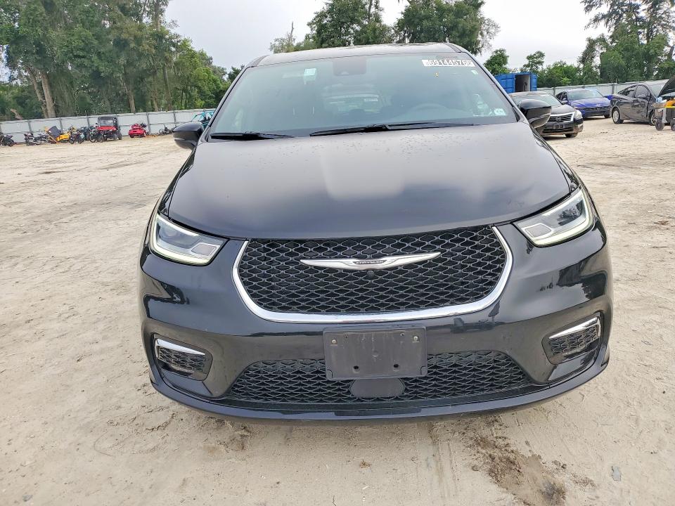 Photo 5 from auction – 2026 CHRYSLER PACIFICA with VIN 2C4RC1BGXTR187076