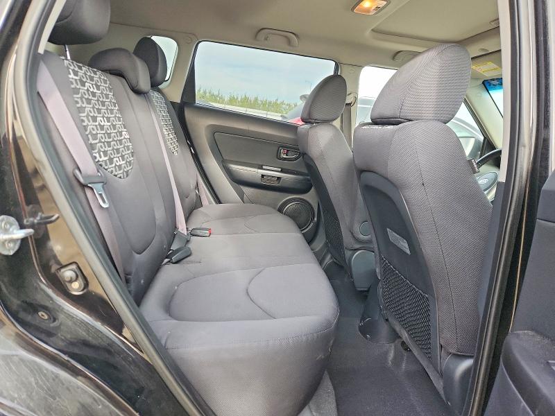 Photo 11 from auction – 2011 KIA SOUL with VIN KNDJT2A21B7210270
