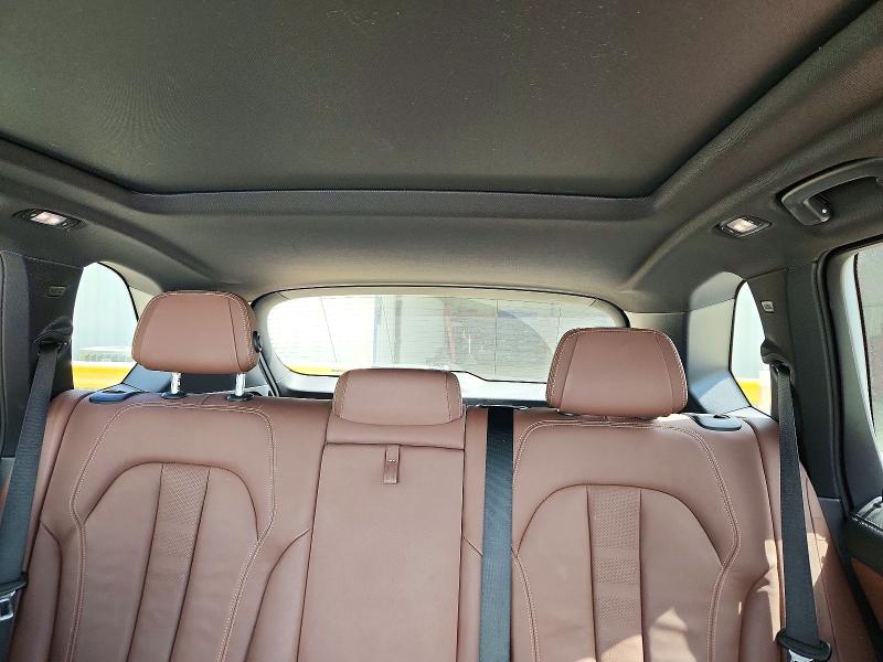 Photo 10 from auction – 2021 BMW X5 with VIN 5UXCR4C06M9H58000