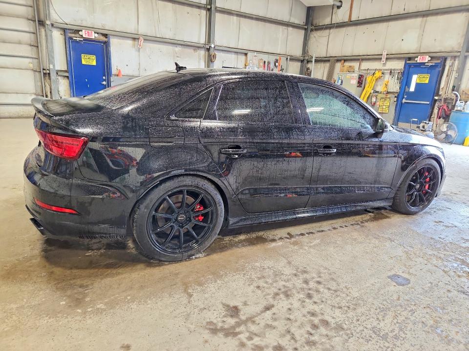 Photo 3 from auction – 2019 AUDI RS3 with VIN WUABWGFF0KA906628