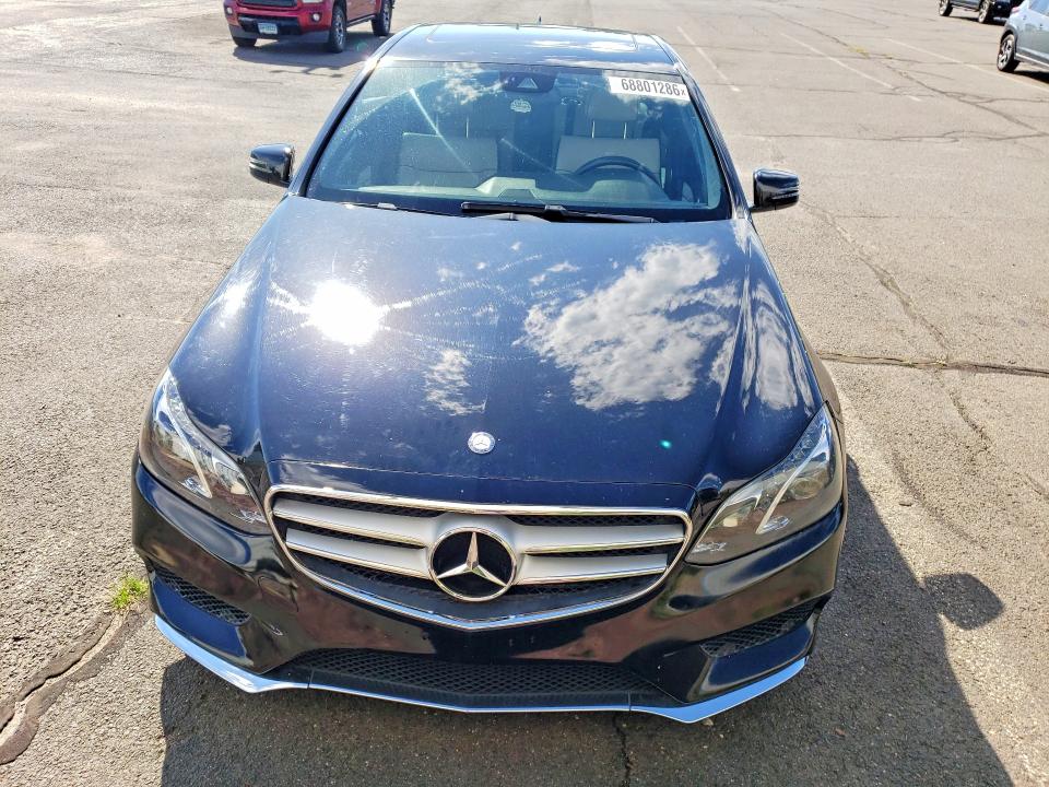 Photo 5 from auction – 2016 MERCEDES-BENZ E with VIN WDDHF8JB7GB189038