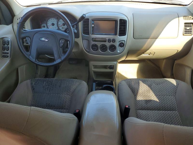 Photo 8 from auction – 2004 FORD ESCAPE with VIN 1FMYU03134KB41016