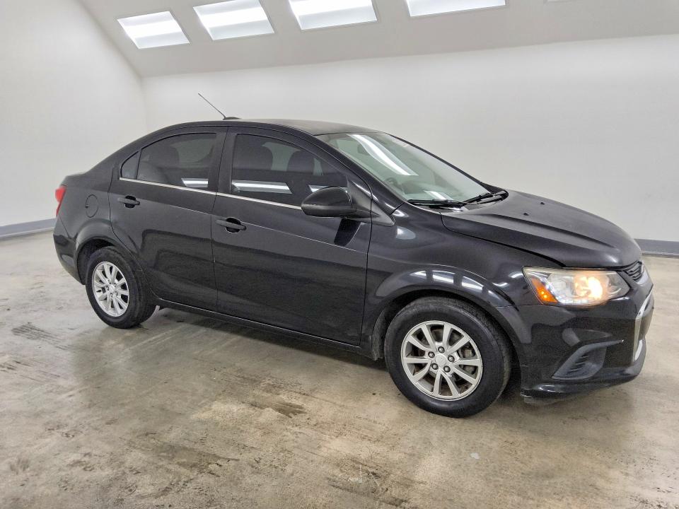 Photo 4 from auction – 2017 CHEVROLET SONIC with VIN 1G1JD5SHXH4140966
