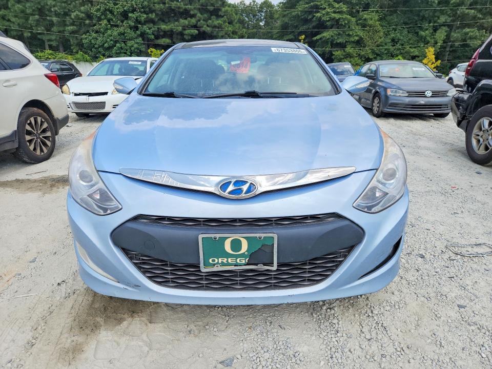 Photo 5 from auction – 2013 HYUNDAI SONATA with VIN KMHEC4A41DA050178
